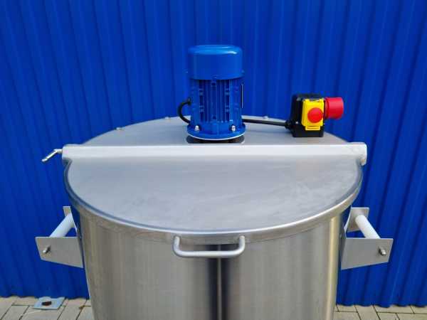 250L electrically heated stainless steel mixing tank with propeller mixer