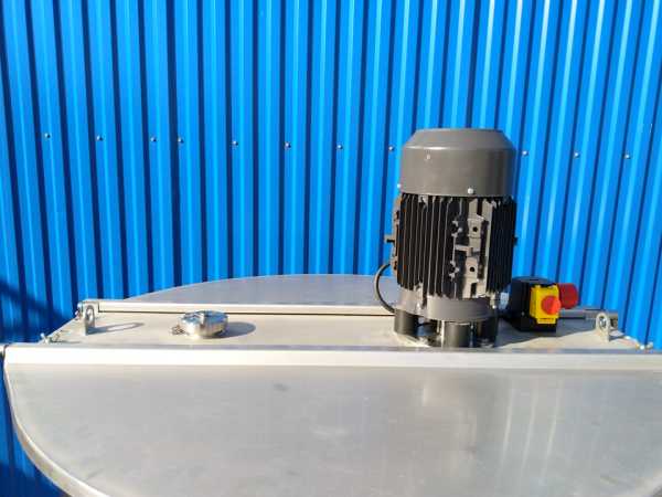 1224L stainless steel transport vessel with propeller mixer
