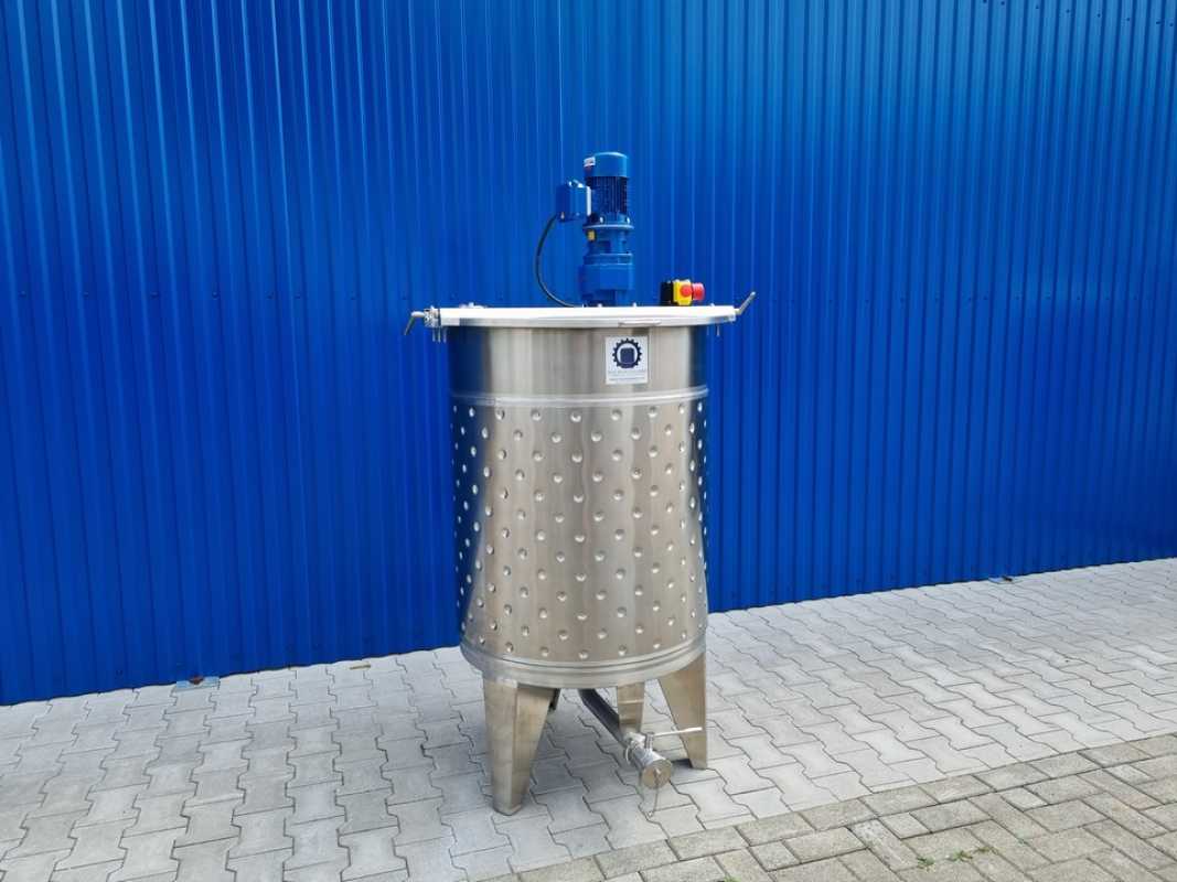 510L heat-/coolable stainless steel mixing tank with paddle mixer