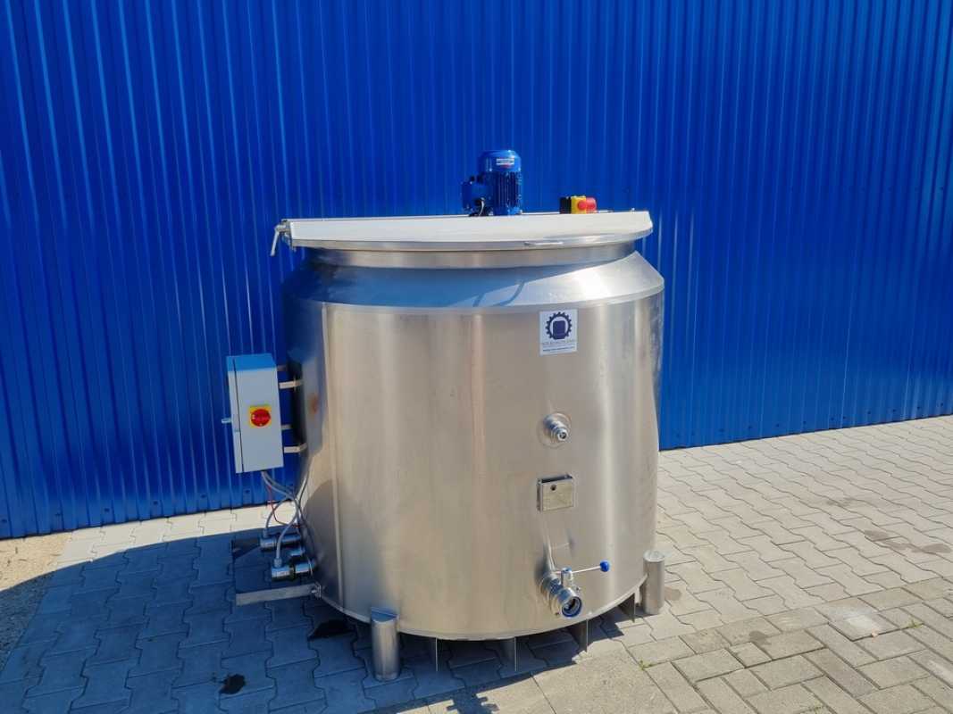 1150L electrically heated stainless steel vessel with insulation and dissolver