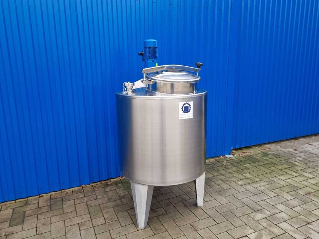 350L stainless steel vessel with paddle agitator