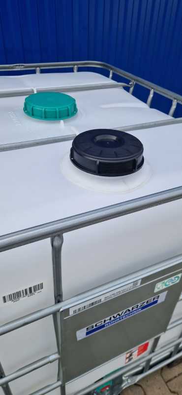 IBC 1000 liters with second screw cap