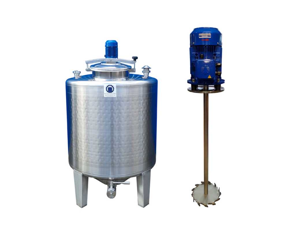 1000L heat-/coolable stainless steel tank with thermoplate and dissolver