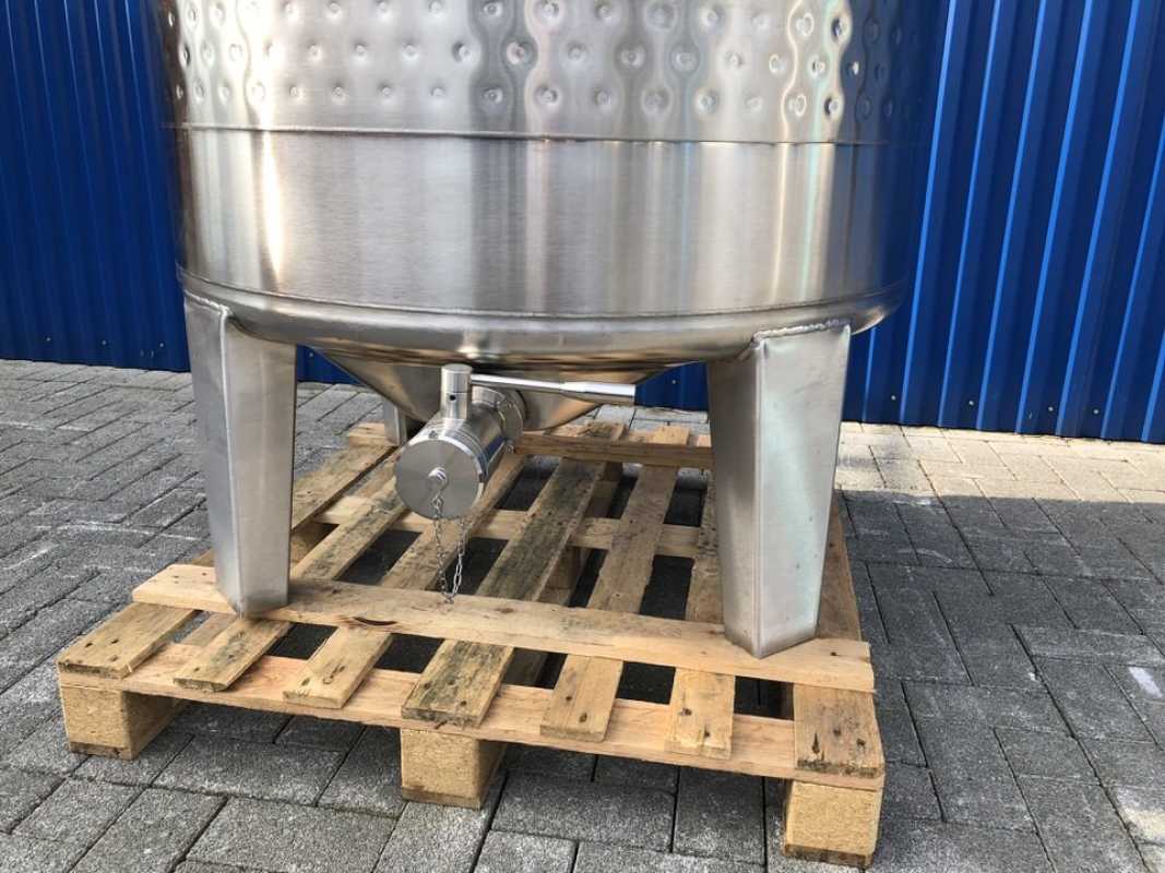 1305L heat-/coolable stainless steel tank with thermoplate