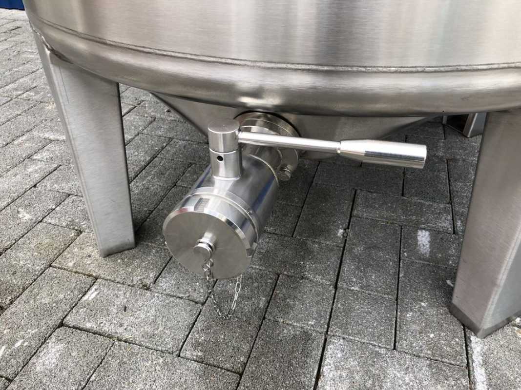 1533L Edelstahlbehälter mit Thermoplate und Balkenrührwerk