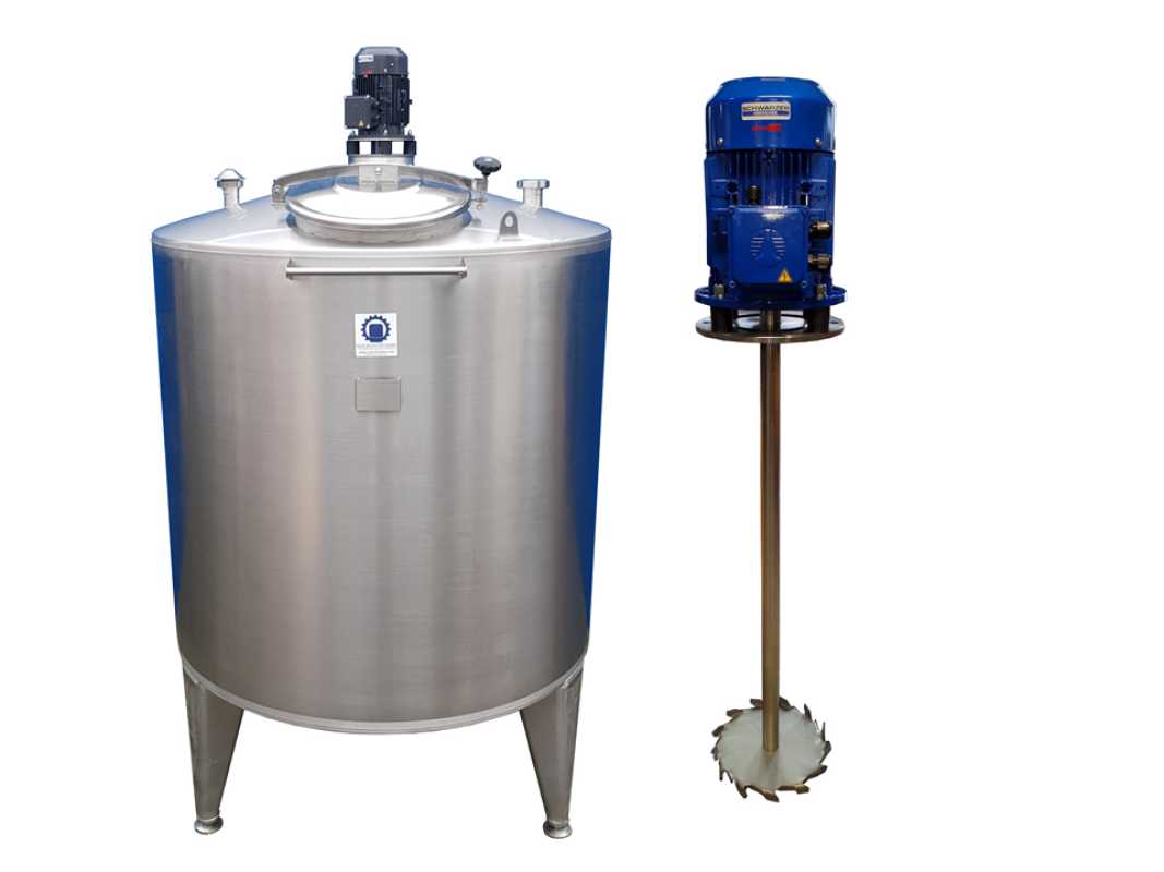 3300L Stainless steel vessel with dissolver